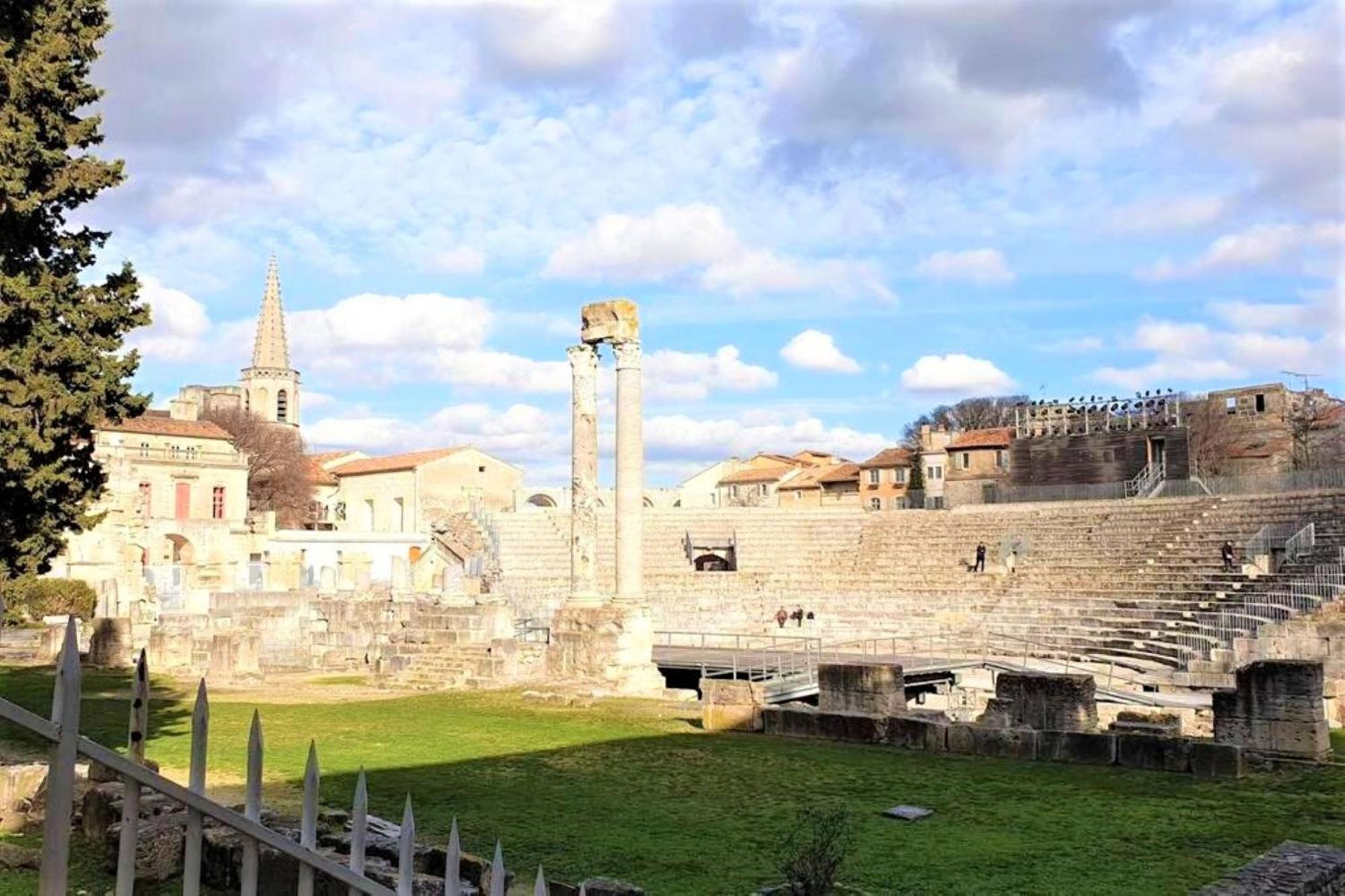 Maison De Ville Des Arenes Arles Kültér fotó